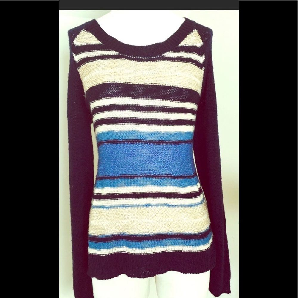 Navy & tan knit sweater